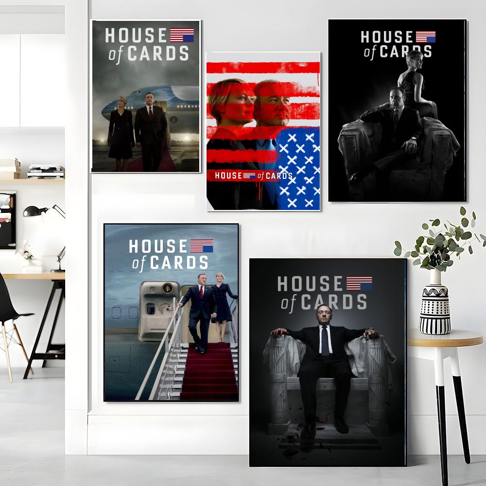 Serie TV H-House of Cards-S Di - Interior Design Tv Room recensione e prezzo