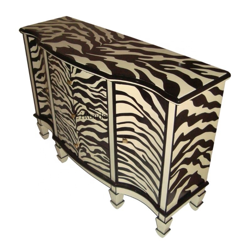 Credenza da Cucina Dipinta con - Interior Design Monochrome recensione e prezzo