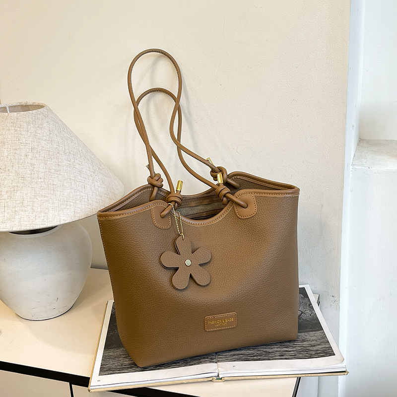 Borsa tote di grande capacità  - Interior Design Class recensione e prezzo