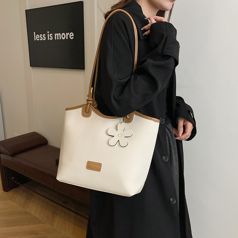 Borsa tote di grande capacità  - Interior Design Class recensione e prezzo