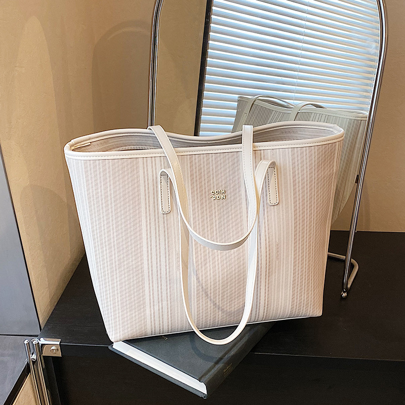Borsa tote alla moda di grande - Interior Design Class recensione e prezzo