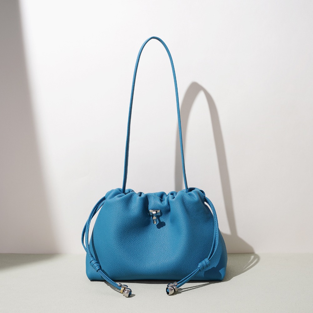 Nuova Borsa Cloud di Alta Gamm - Interior Design Simple recensione e prezzo